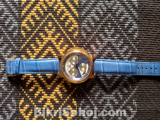 Wrist watch runs with heart beat from U.K